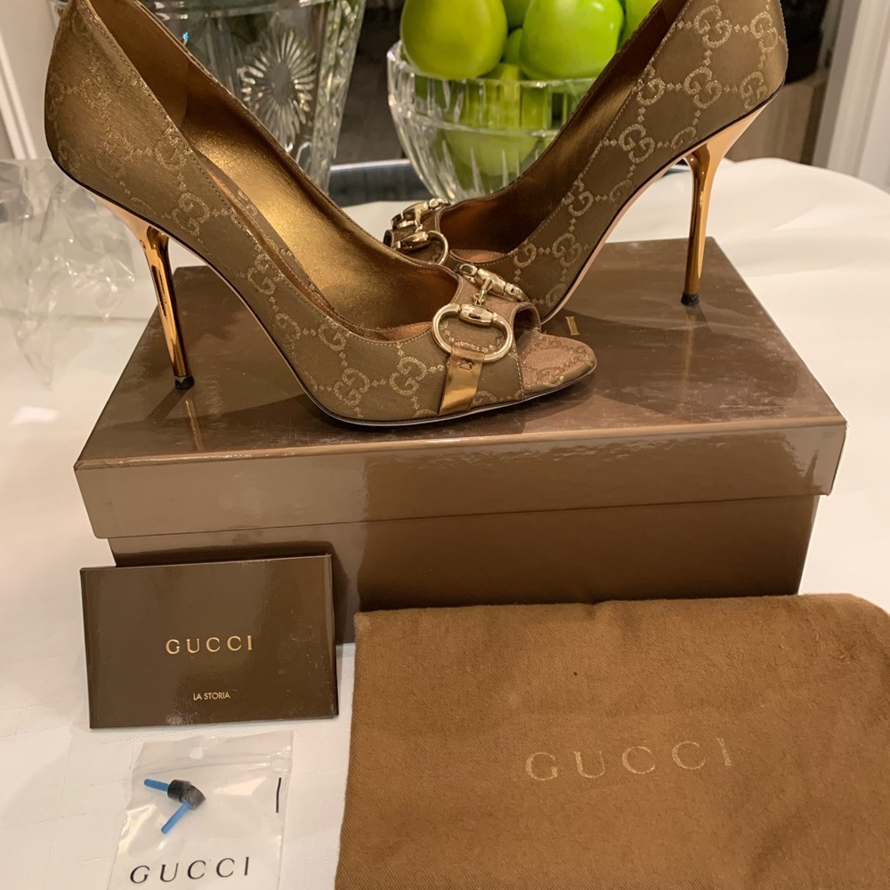 🤎💛GUCCI HEELS🤎💛